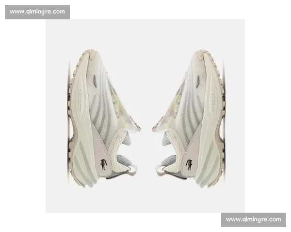 以科技与速度为灵魂的现代足球鞋全面进化之路性能设计与实战体验解析